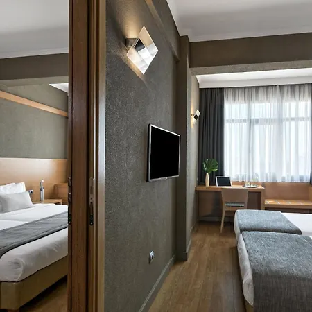 Porto Palace 5*