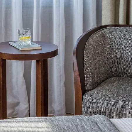 Porto Palace Ξενοδοχείο 5*